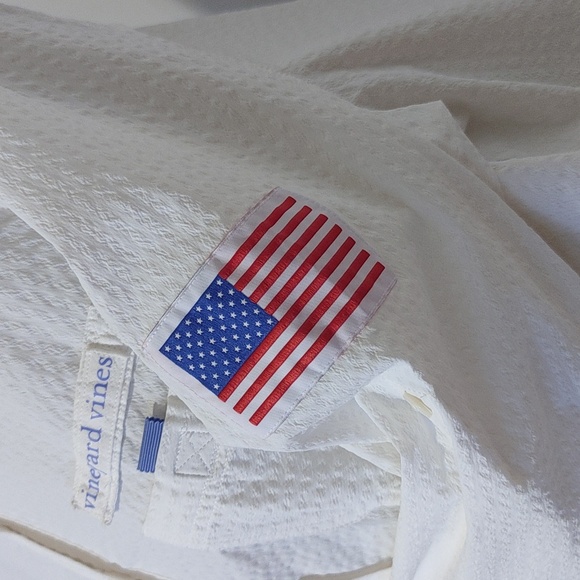 🇺🇸 Vineyard Vines Top - Picture 8 of 16